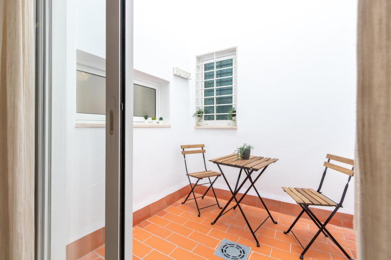 Charming 2 Bedroom Apartment Triana Bridge By Ocityzen Sevilla Buitenkant foto